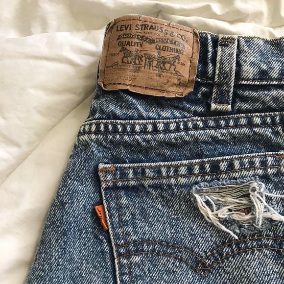 Vintage Distressed Levi’s Orange Tab Shorts - Picture 2 of 5